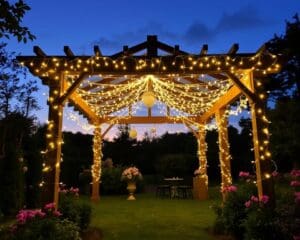 Pergola mit Lichterketten: Romantische Abende unter freiem Himmel